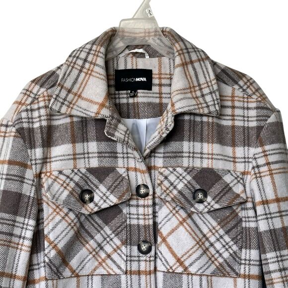 Fashion Nova Small women Plaid Fall Classic Shacket Flannel Brown and beige - Picture 4 of 6